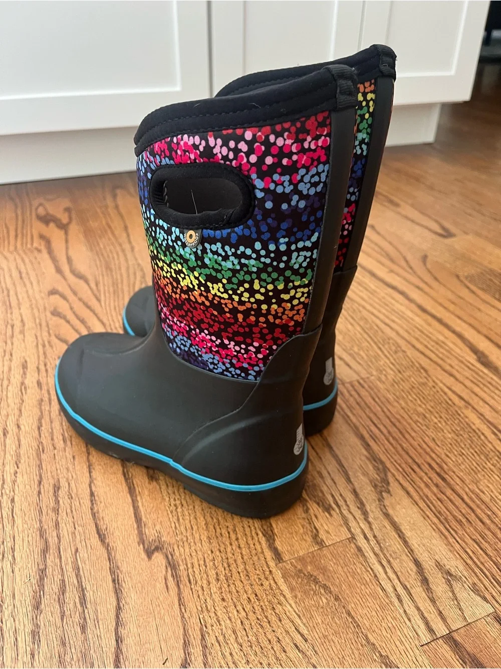 Bogs winter boots - size 3 - like new!